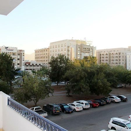 Sahara Hotel Apartments Mascate Exterior foto