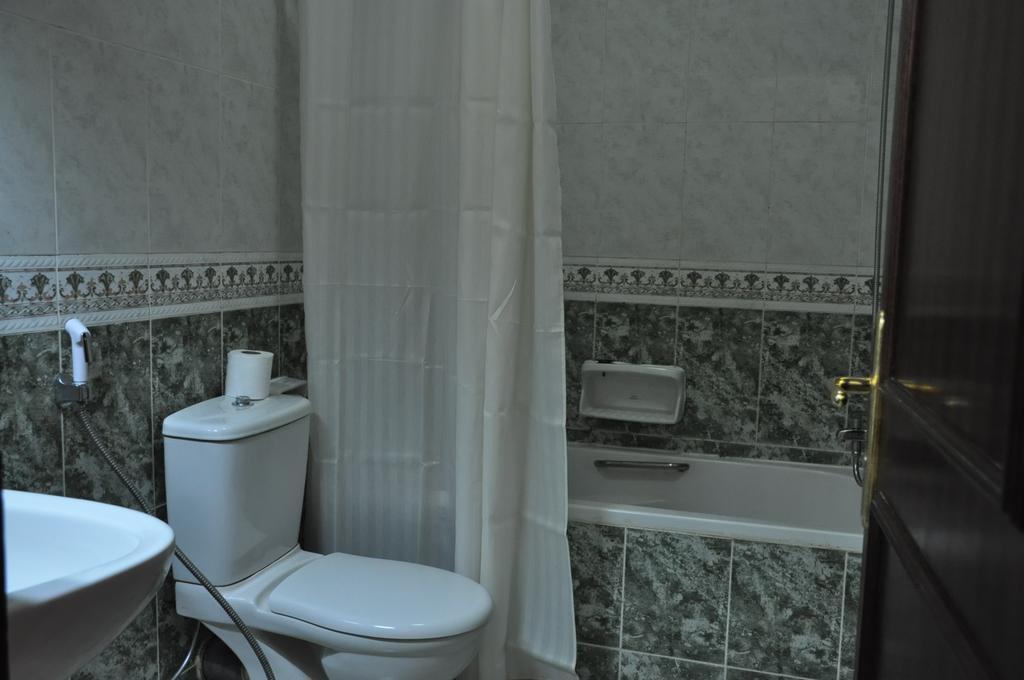 Sahara Hotel Apartments Mascate Exterior foto